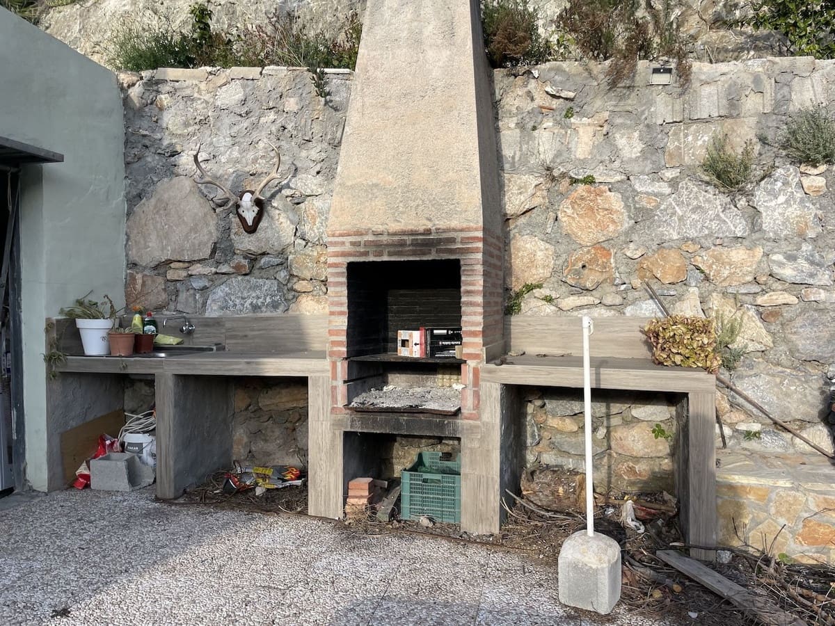 3 sypialnia Willa na sprzedaż w Nerja z basenem garażem - 650 000 € (Ref: 8816506)