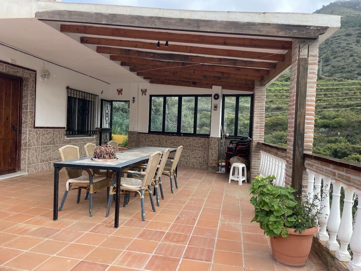 4 soveværelse Semi-Rækkehus til salg i Nerja med swimmingpool - € 265.000 (Ref: 8848484)