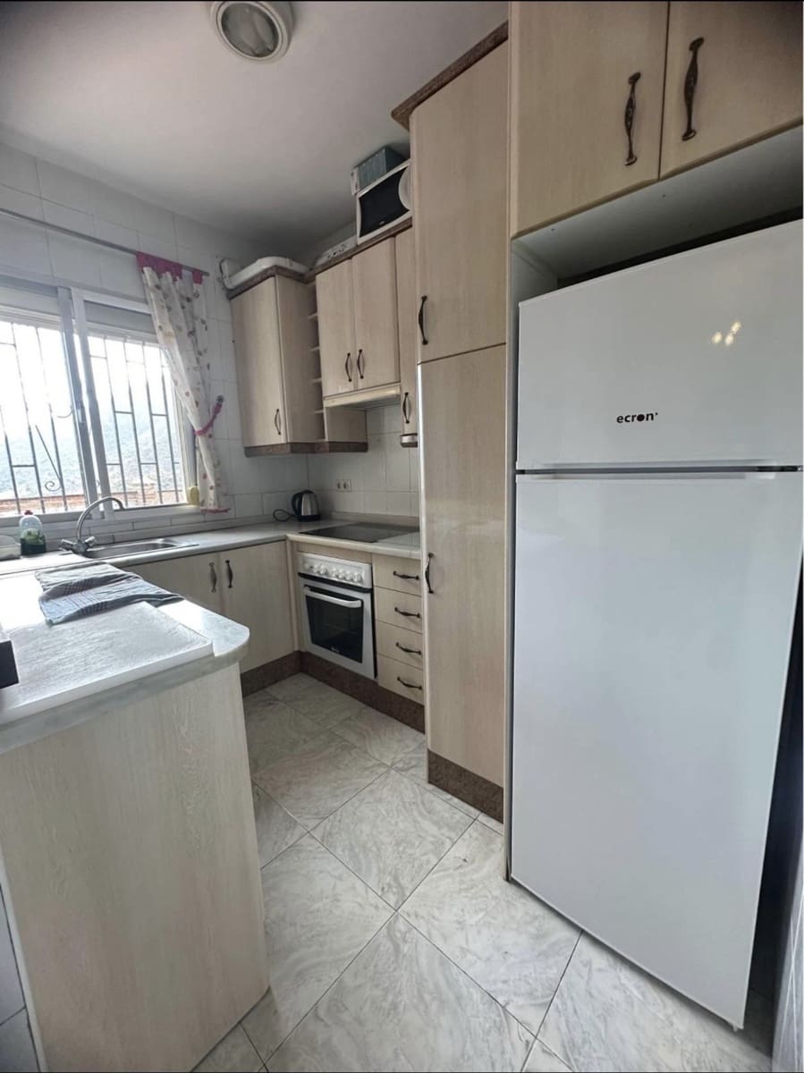 4 camera da letto Villetta Bifamiliare in vendita in Nerja con piscina - 265.000 € (Rif: 8848484)