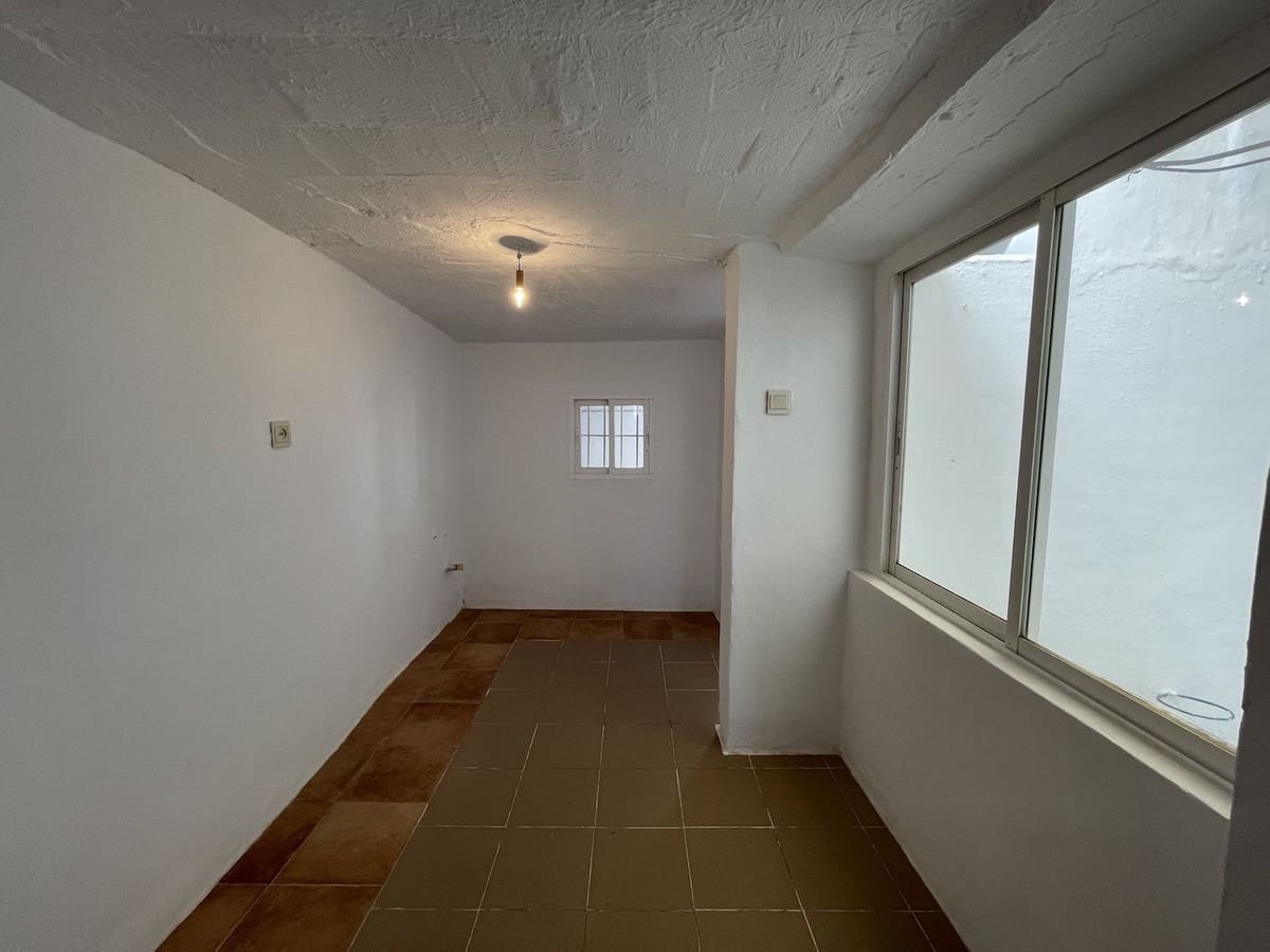 4 soveværelse Byhus til salg i Torrox - € 210.000 (Ref: 8941949)