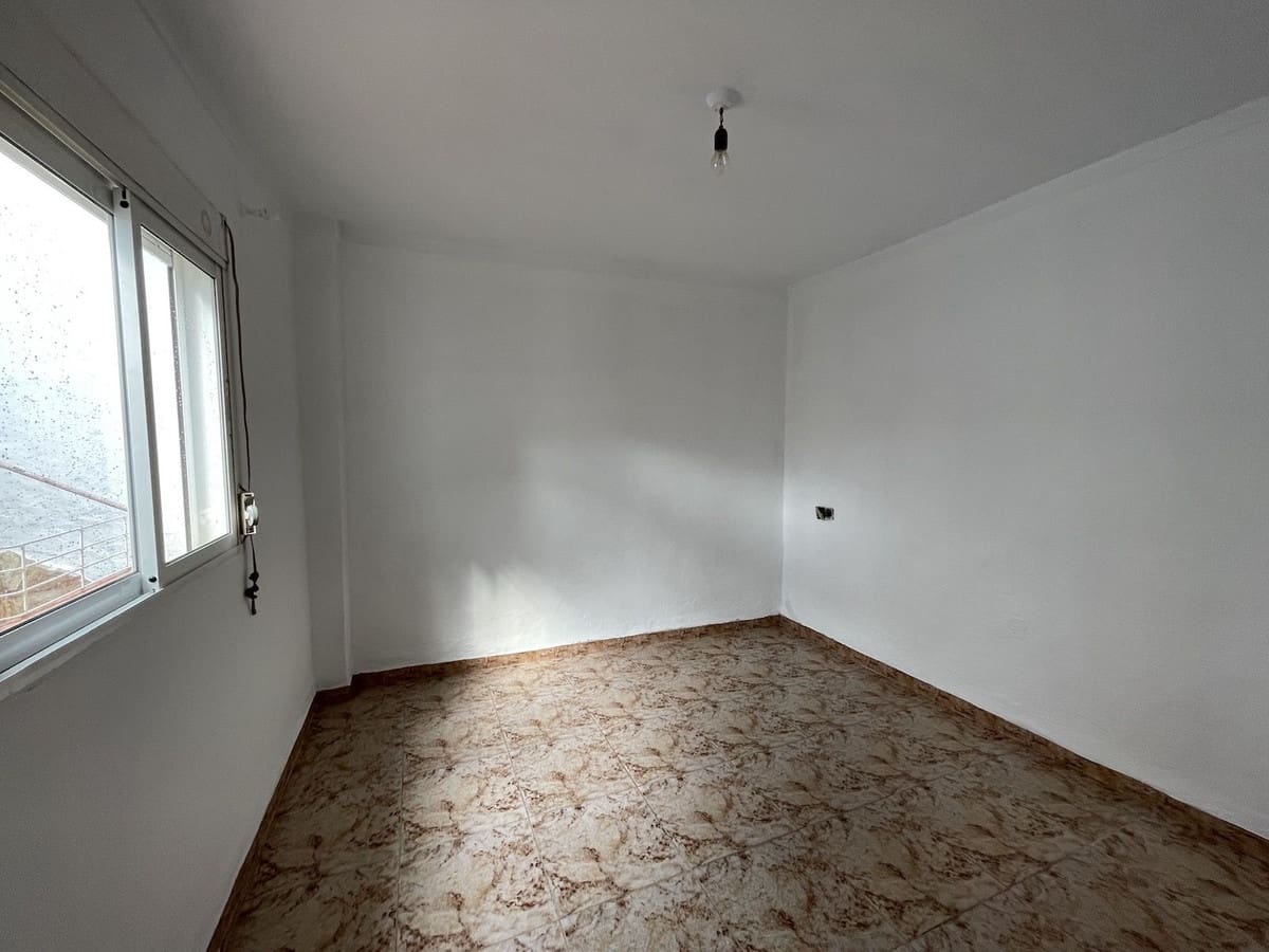 4 sypialnia Dom na sprzedaż w Torrox - 199 000 € (Ref: 8941949)