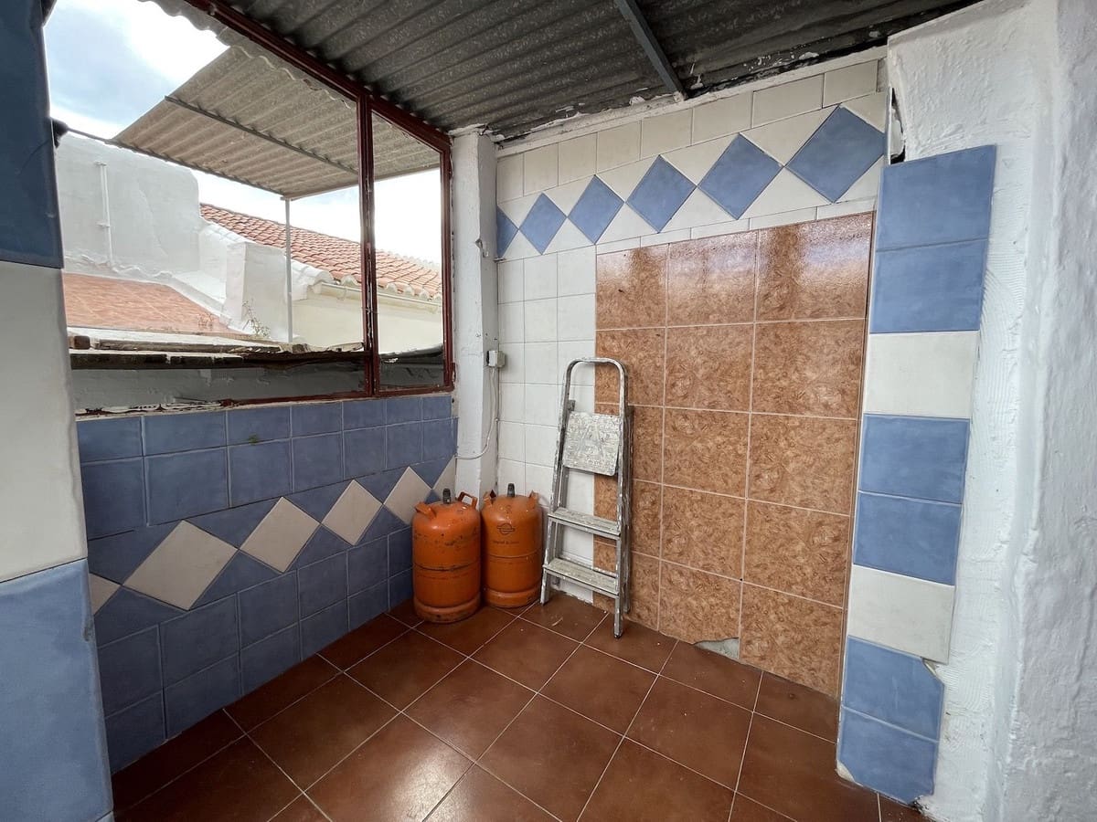 4 soverom Hus til salgs i Torrox - € 199 000 (Ref: 8941949)