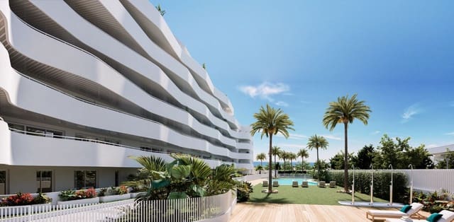 Apartamento de 2 habitaciones en Torre del Mar, Vélez-Málaga en venta con piscina garaje - 352.000 € (Ref: 8947541)