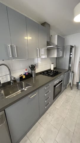3 quarto Apartamento para arrendamento para férias em Nueva Andalucia, Marbella com piscina - 1 800 € (Ref: 8997287)