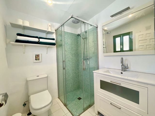 2 sypialnia Willa na sprzedaż w Cómpeta z basenem garażem - 415 000 € (Ref: 9016401)