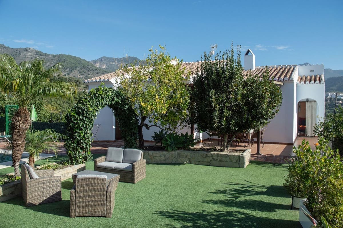 4 soverom Villa til salgs i Frigiliana med svømmebasseng garasje - € 960 000 (Ref: 9022532)
