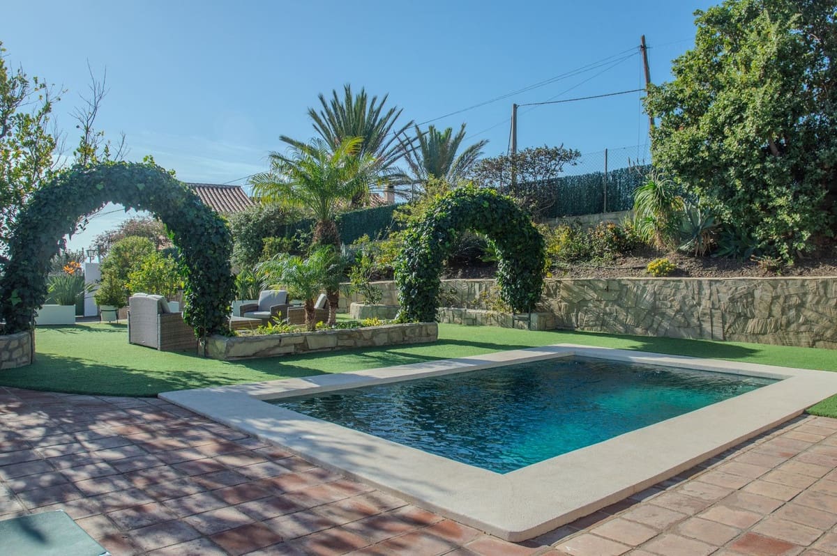 4 slaapkamer Villa te koop in Frigiliana met zwembad garage - € 960.000 (Ref: 9022532)