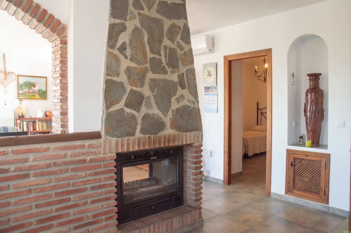 4 slaapkamer Villa te koop in Frigiliana met zwembad garage - € 960.000 (Ref: 9022532)