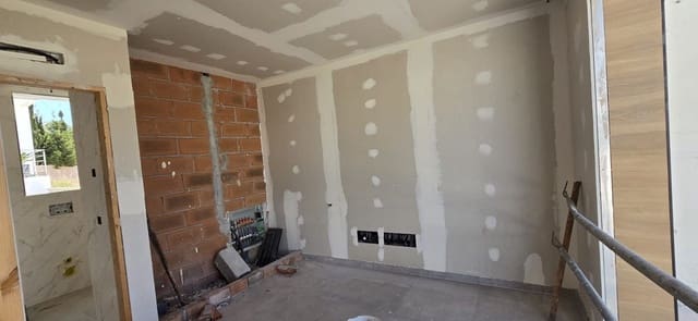 Pareado de 4 habitaciones en Nerja en venta con piscina garaje - 695.000 € (Ref: 9035723)