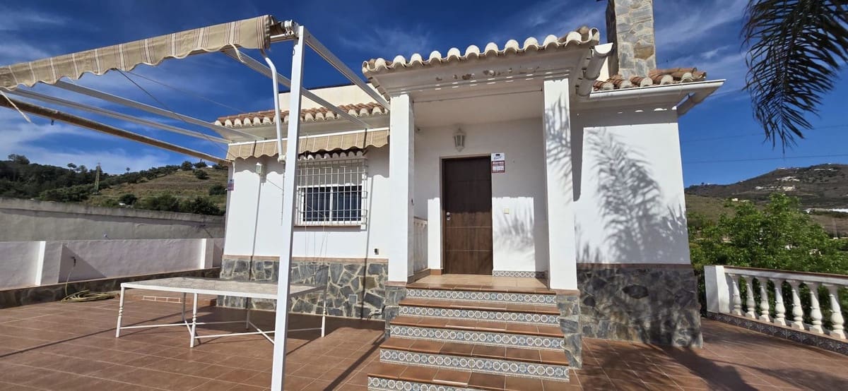 4 camera da letto Villa in vendita in Nerja con piscina garage - 580.000 € (Rif: 9051811)