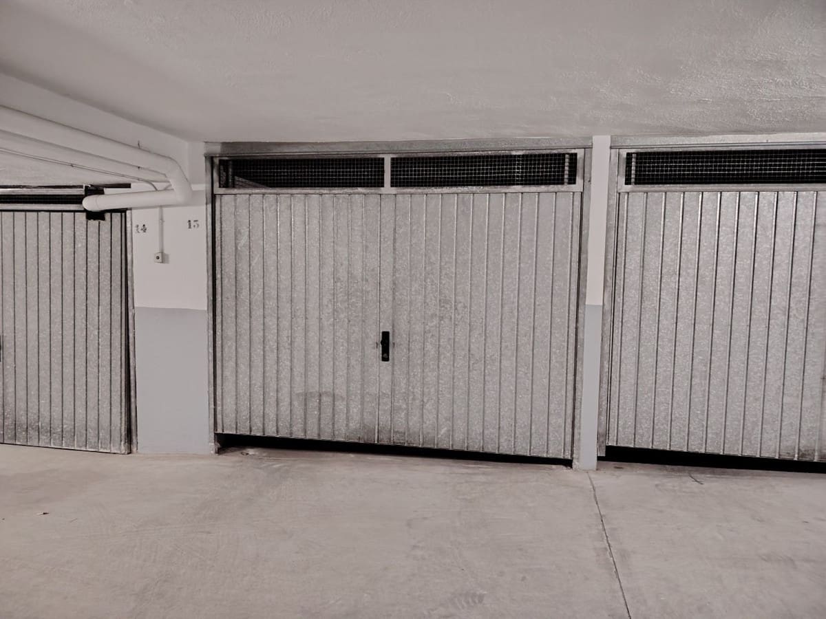 2 soveværelse Lejlighed til salg i Nerja med swimmingpool garage - € 439.000 (Ref: 9061781)