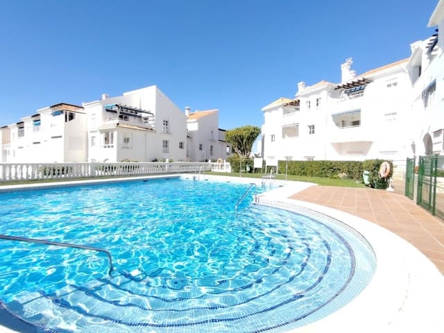 2 slaapkamer Appartement te koop in Nerja met zwembad garage - € 439.000 (Ref: 9061781)