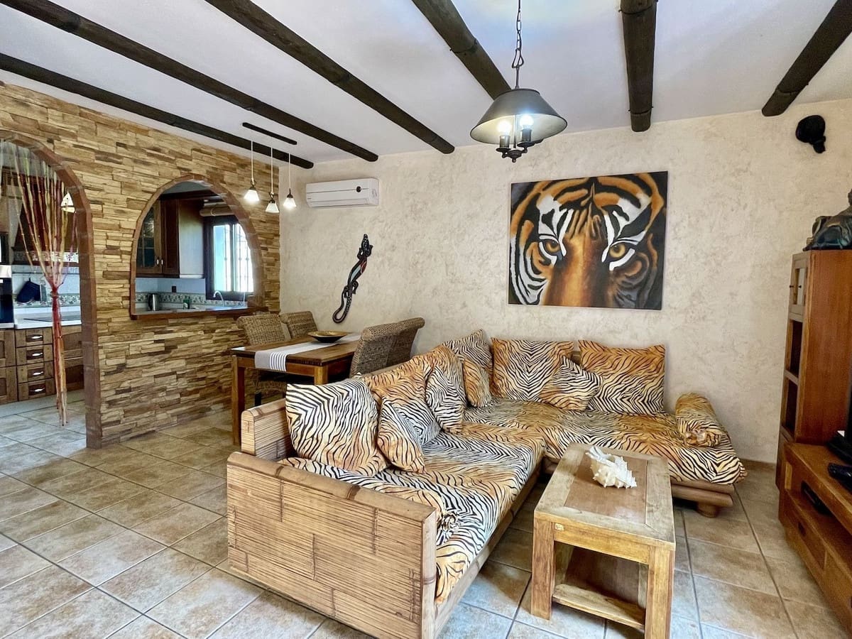 3 soveværelse Villa til salg i Frigiliana med swimmingpool garage - € 480.000 (Ref: 9103947)