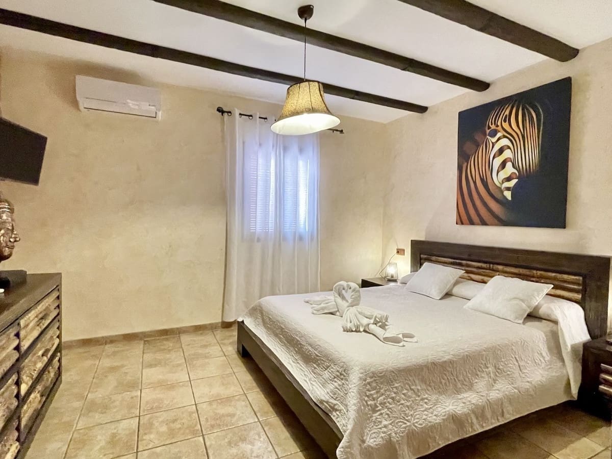 3 quarto Moradia para venda em Frigiliana com piscina garagem - 480 000 € (Ref: 9103947)