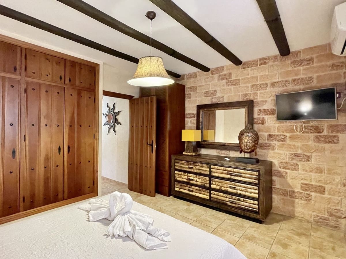 3 quarto Moradia para venda em Frigiliana com piscina garagem - 480 000 € (Ref: 9103947)