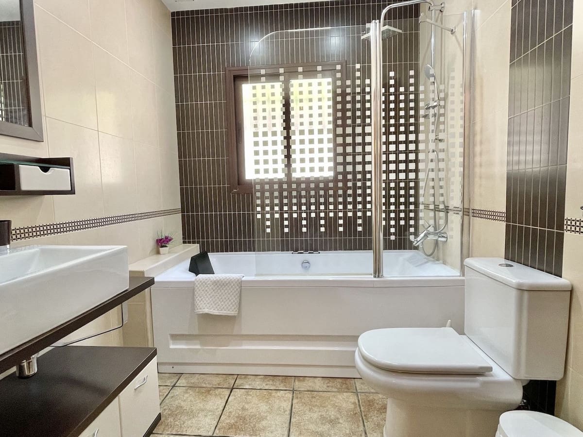 3 quarto Moradia para venda em Frigiliana com piscina garagem - 480 000 € (Ref: 9103947)