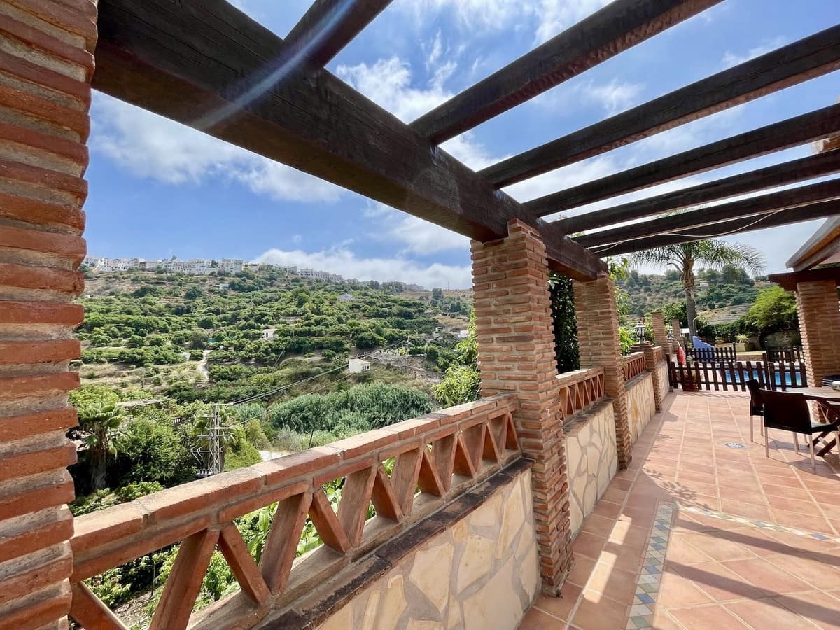 3 quarto Moradia para venda em Frigiliana com piscina garagem - 480 000 € (Ref: 9103947)