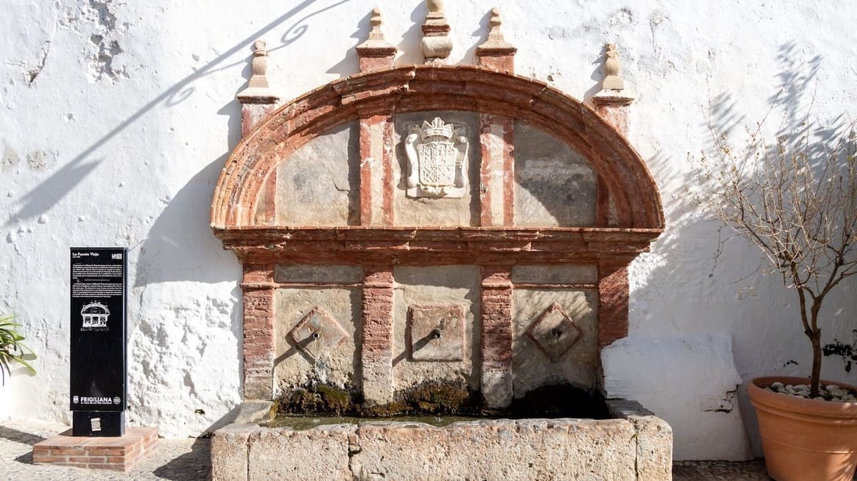 3 quarto Moradia para venda em Frigiliana com piscina garagem - 480 000 € (Ref: 9103947)