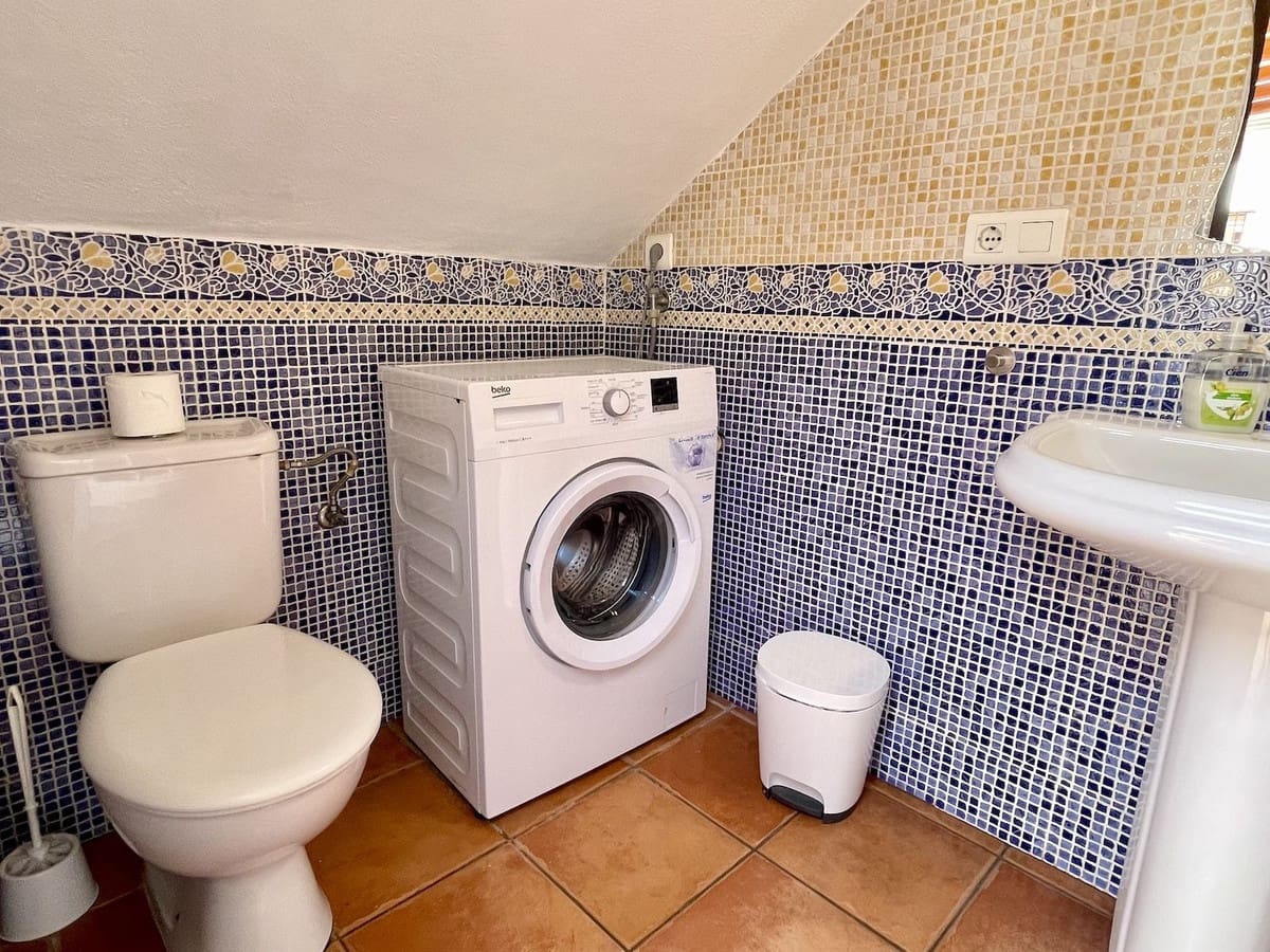 3 soveværelse Villa til salg i Frigiliana med swimmingpool garage - € 480.000 (Ref: 9103947)