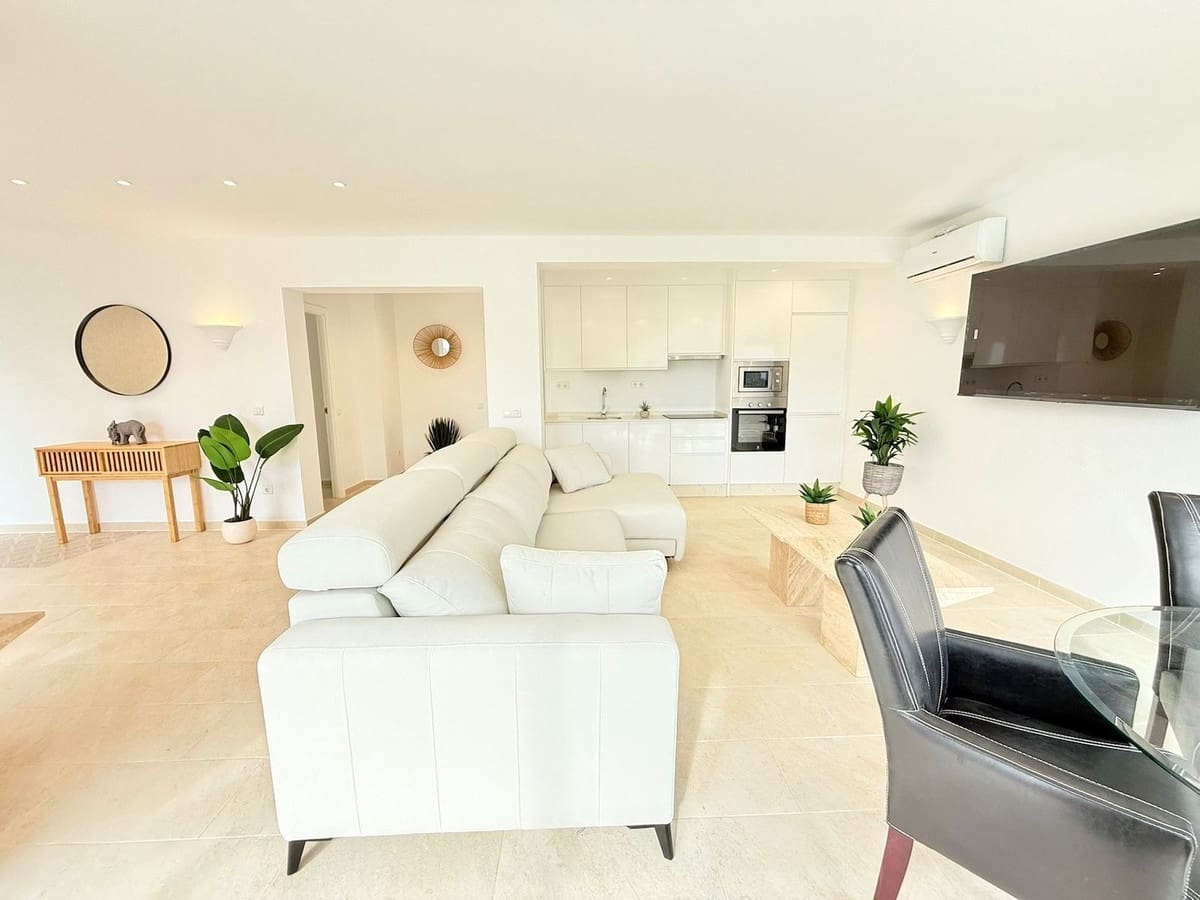 4 sypialnia Willa na sprzedaż w Torrox-Costa z basenem garażem - 475 000 € (Ref: 9133177)