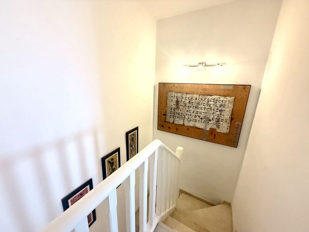 2 soveværelse Lejlighed til salg i Algarrobo Costa med garage - € 275.000 (Ref: 9183301)