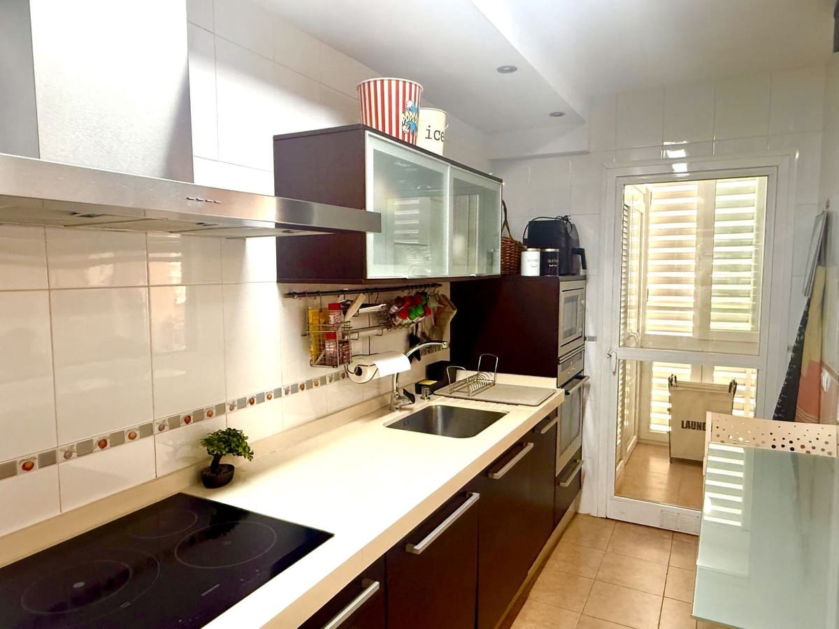 2 soverom Leilighet til salgs i Algarrobo Costa med garasje - € 275 000 (Ref: 9183301)