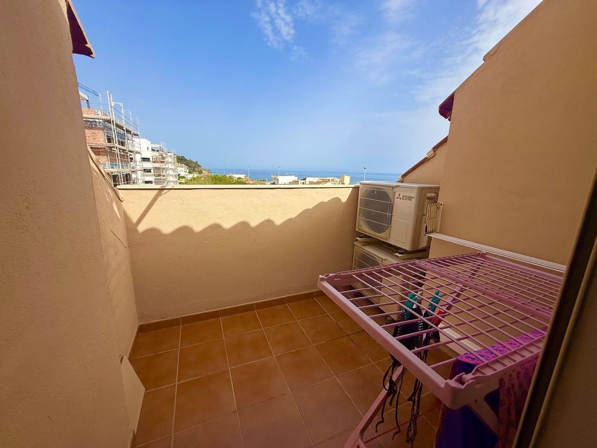 2 soverom Leilighet til salgs i Algarrobo Costa med garasje - € 275 000 (Ref: 9183301)