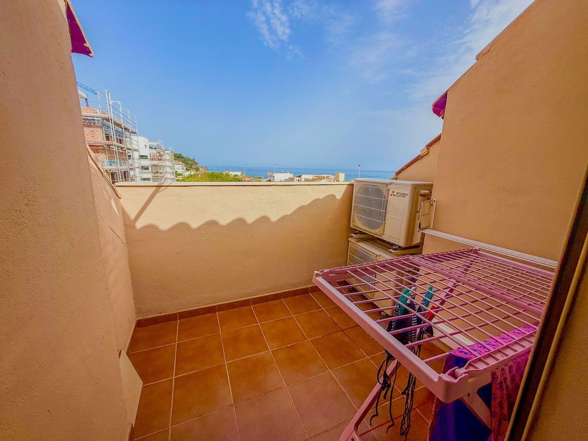 2 soverom Leilighet til salgs i Algarrobo Costa med garasje - € 275 000 (Ref: 9183301)