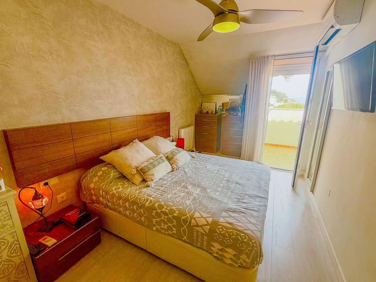 2 soverom Leilighet til salgs i Algarrobo Costa med garasje - € 275 000 (Ref: 9183301)