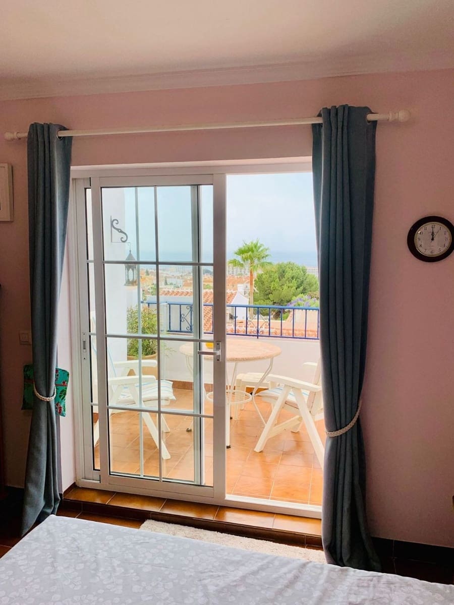 Casa de 2 habitaciones en Nerja en venta con piscina - 349.000 € (Ref: 9191840)