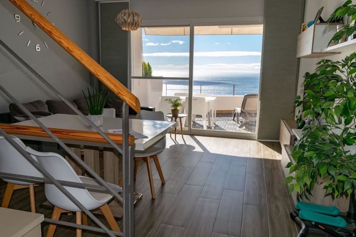 4 soveværelse Byhus til salg i Torrox-Costa med swimmingpool - € 360.000 (Ref: 9205675)