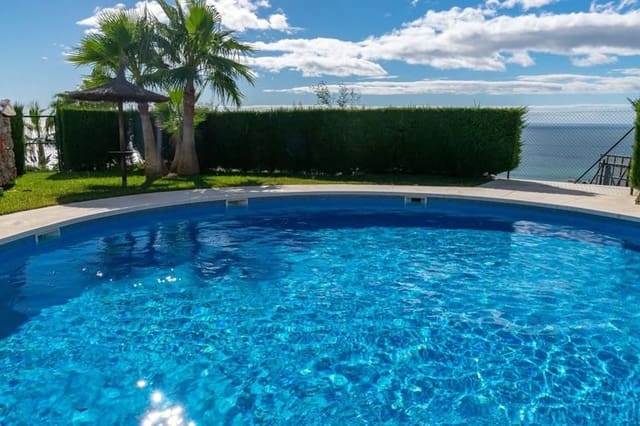 4 soverom Hus til salgs i Torrox-Costa, Torrox med svømmebasseng - € 360 000 (Ref: 9205675)