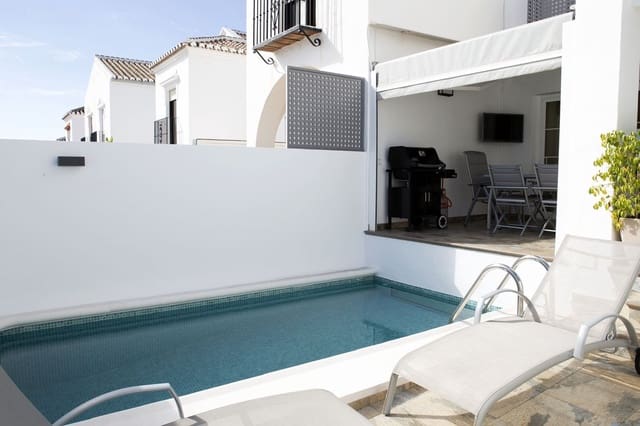 3 soveværelse Byhus til salg i Nerja med swimmingpool - € 498.000 (Ref: 9207760)