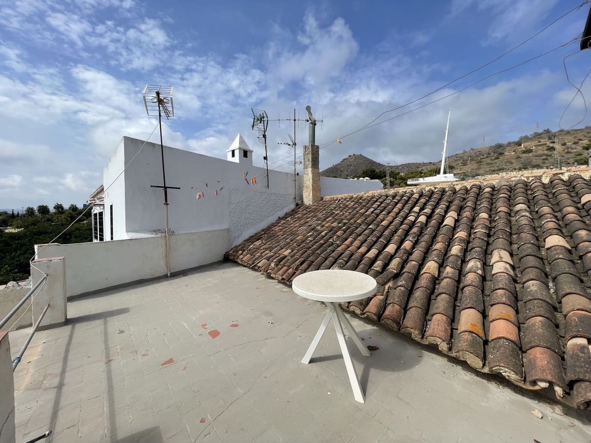 5 bedroom Townhouse for sale in Maro - € 385,000 (Ref: 9246150)