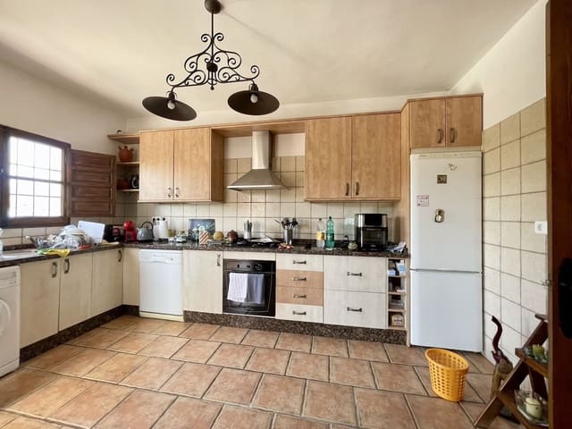 3 sypialnia Willa na sprzedaż w Periana z basenem - 395 000 € (Ref: 9261921)