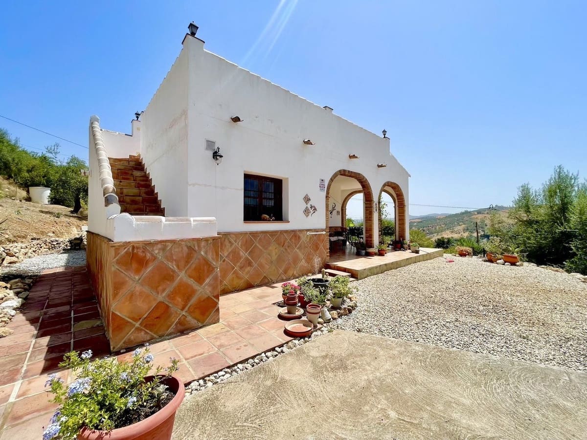 3 soverom Villa til salgs i Periana med svømmebasseng - € 395 000 (Ref: 9261921)