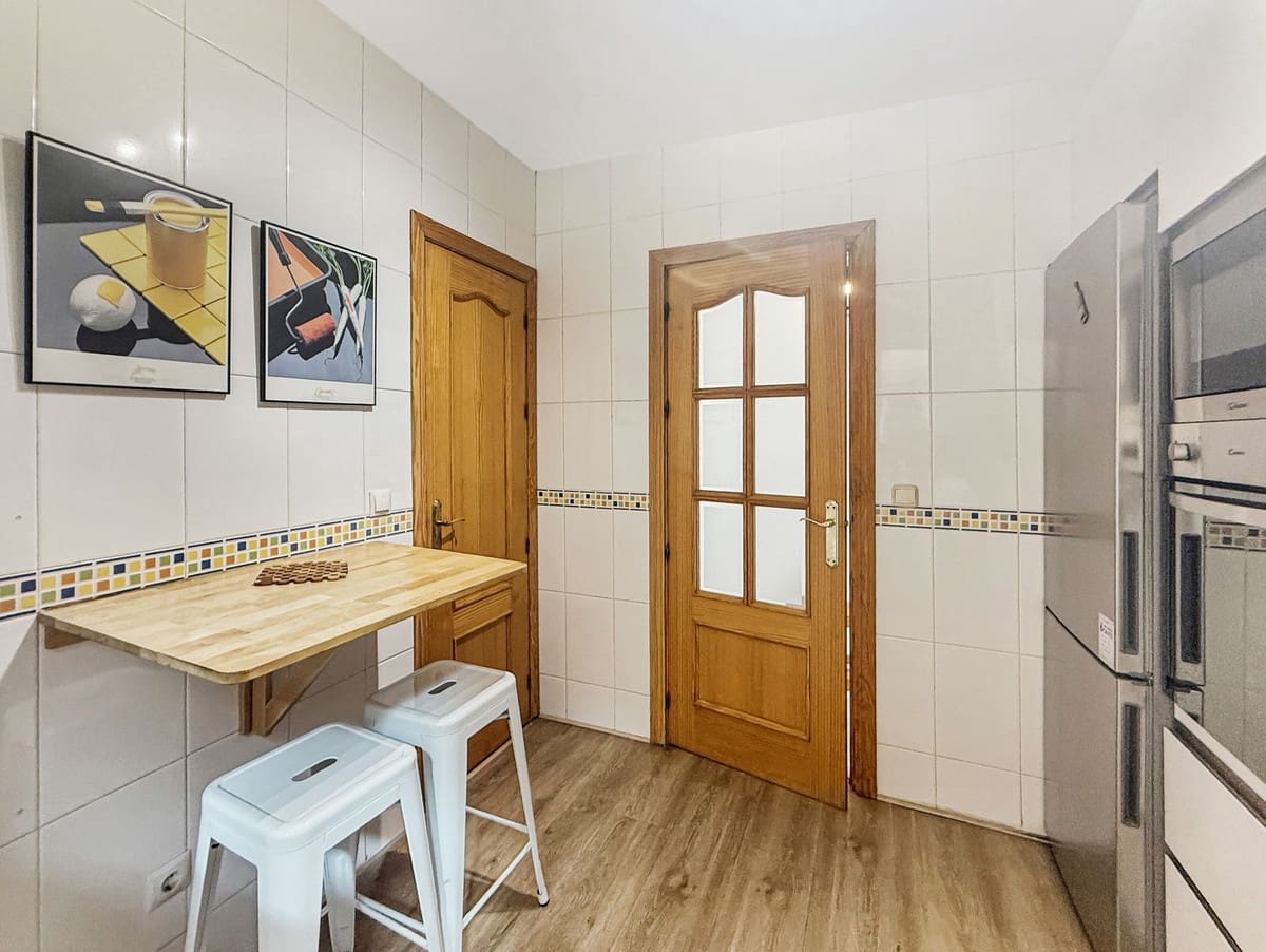 Apartamento de 2 habitaciones en Algarrobo Costa en venta - 284.950 € (Ref: 9354550)