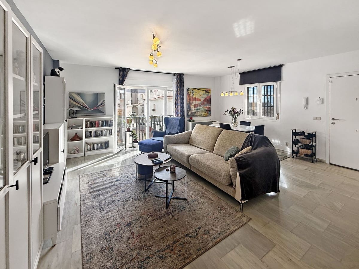 Apartamento de 2 habitaciones en Algarrobo Costa en venta - 284.950 € (Ref: 9354550)