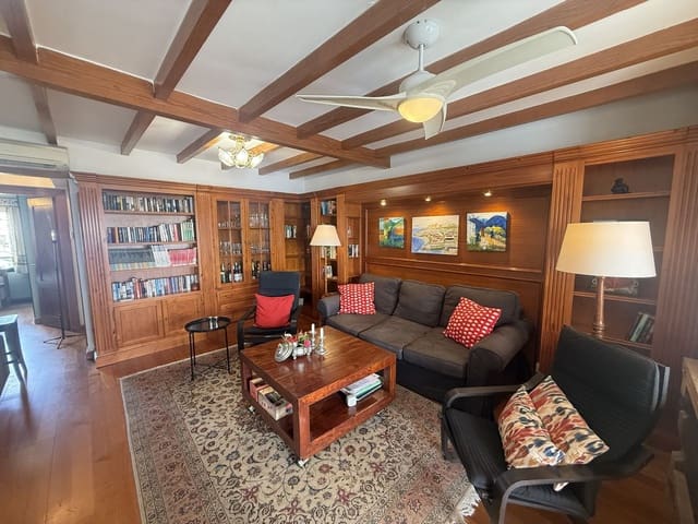 2 bedroom Penthouse for sale in Nerja with pool - € 475,000 (Ref: 9372374)