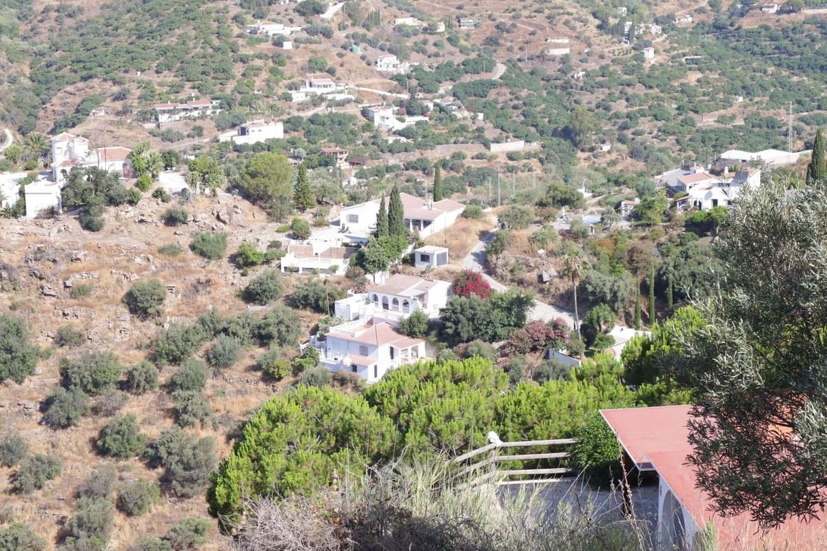 4 sypialnia Willa na sprzedaż w Torrox z garażem - 379 000 € (Ref: 9389963)