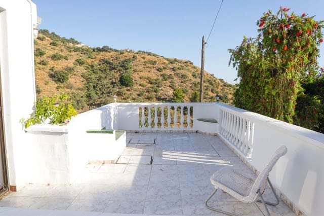 4 soverom Villa til salgs i Torrox med garasje - € 355 000 (Ref: 9389963)