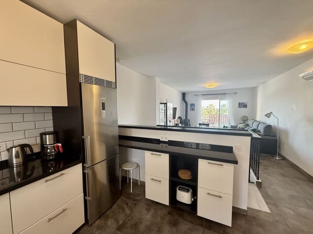 3 soverom Hus til salgs i Nerja med svømmebasseng garasje - € 349 000 (Ref: 9539673)