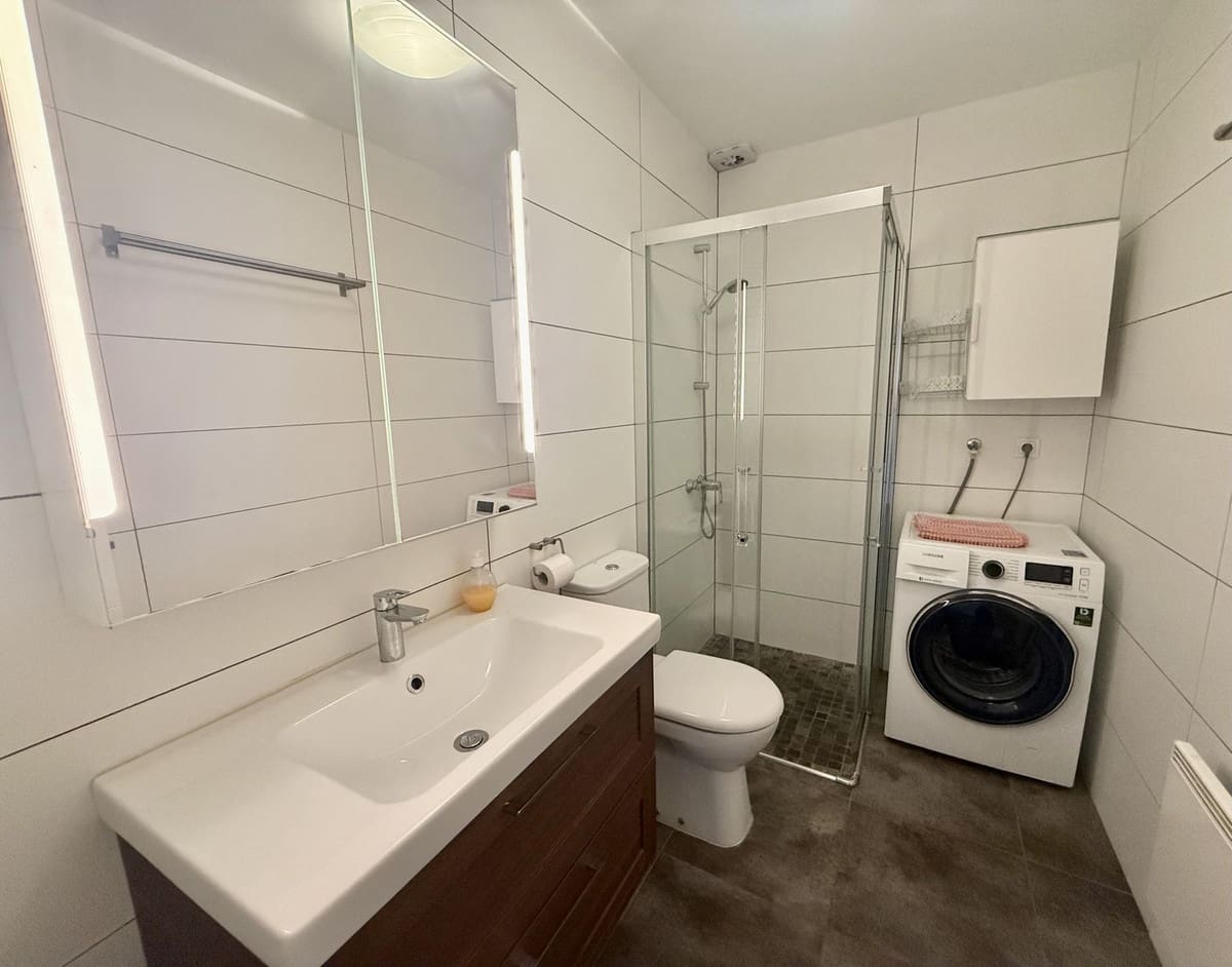 Casa de 3 habitaciones en Nerja en venta con piscina garaje - 349.000 € (Ref: 9539673)