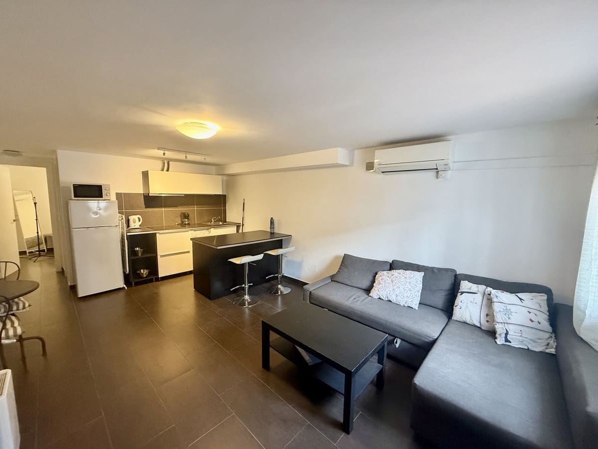 3 bedroom Townhouse for sale in Nerja with pool garage - € 349,000 (Ref: 9539673)