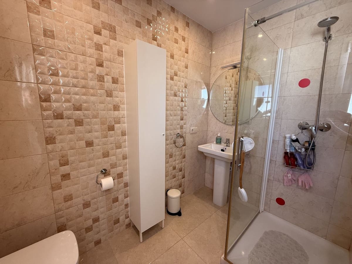 3 soveværelse Villa til salg i Nerja med swimmingpool garage - € 600.000 (Ref: 9570113)