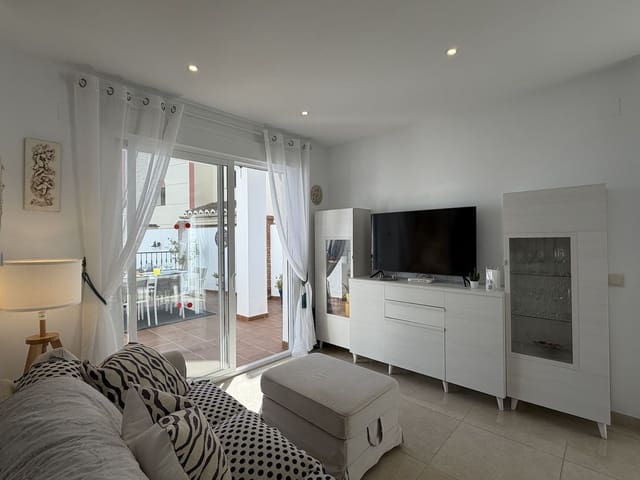 3 soveværelse Villa til salg i Nerja med swimmingpool garage - € 600.000 (Ref: 9570113)