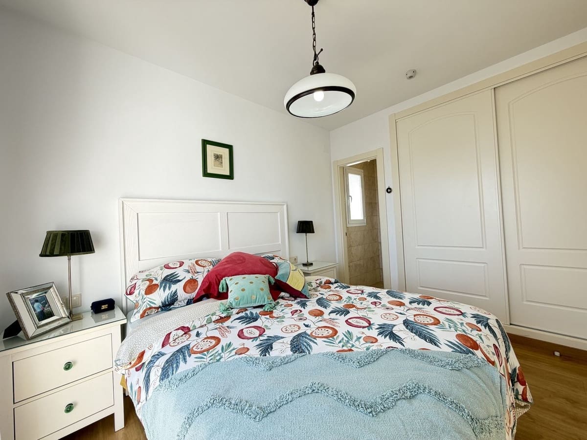 3 bedroom Villa for sale in Nerja with pool garage - € 600,000 (Ref: 9570113)