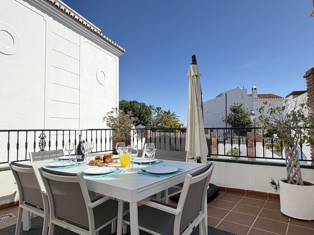 3 soveværelse Villa til salg i Nerja med swimmingpool garage - € 600.000 (Ref: 9570113)