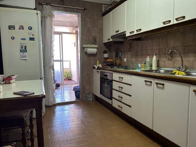 3 sovrum Takvåning till salu i Nerja - 365 000 € (Ref: 9606424)