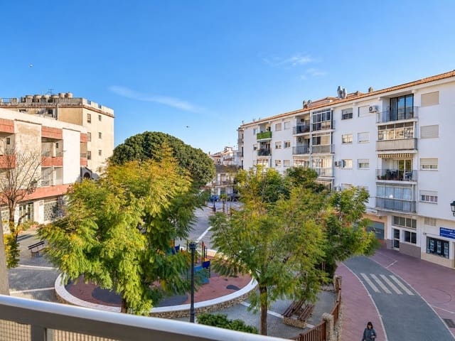 3 Zimmer Penthouse zu verkaufen in Nerja - 360.000 € (Ref: 9606424)